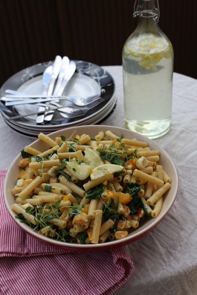 halloumipasta vegetarisk