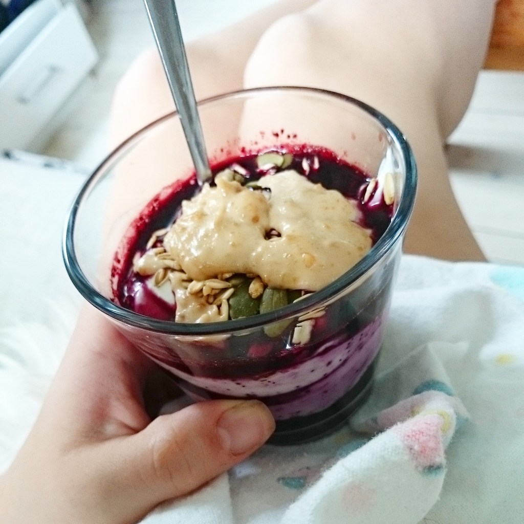 Jordnötssås till frukost eller&nbsp;melllis