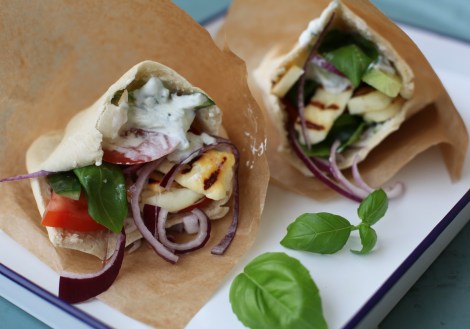 2 halloumi i pita