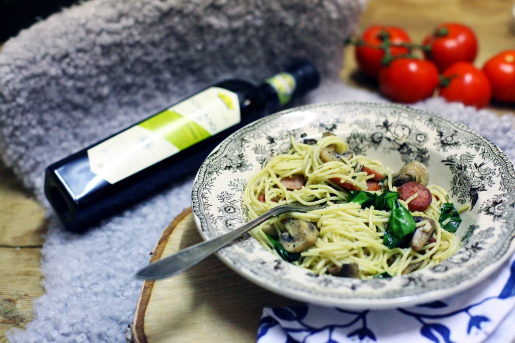 Spaghetti med salsiccia och&nbsp;champinjoner
