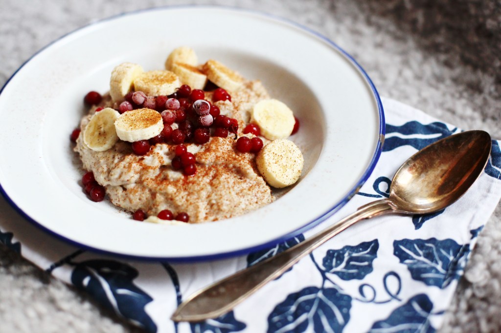 ägggröt hälsogröt med äggvita lingon