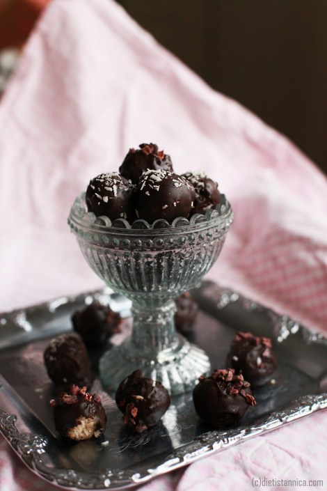 bountybollar med kokosmjölk 2 smaller