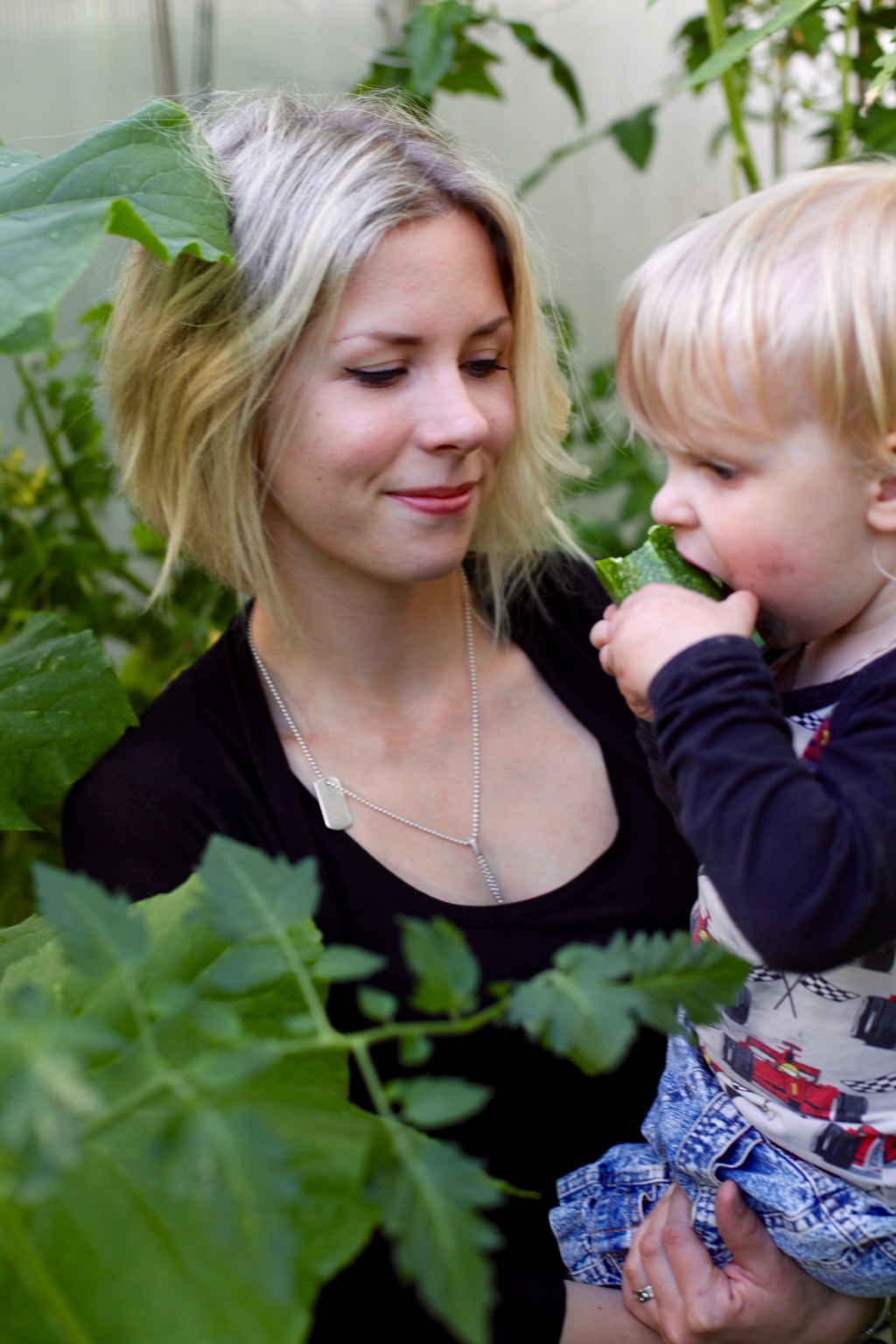 odla med barn i växthus